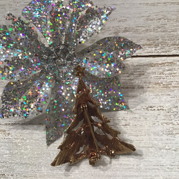 Christmas Tree Pin - Picture 5 of 5